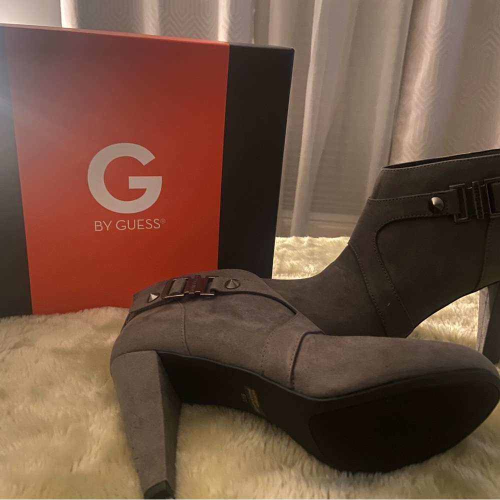 GUESS Women's Charcoal Heeled Boots
